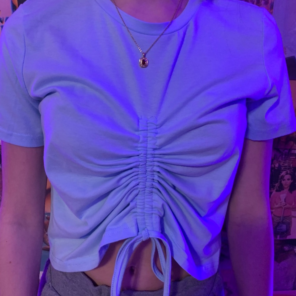 NWOT shein blue scrunch top